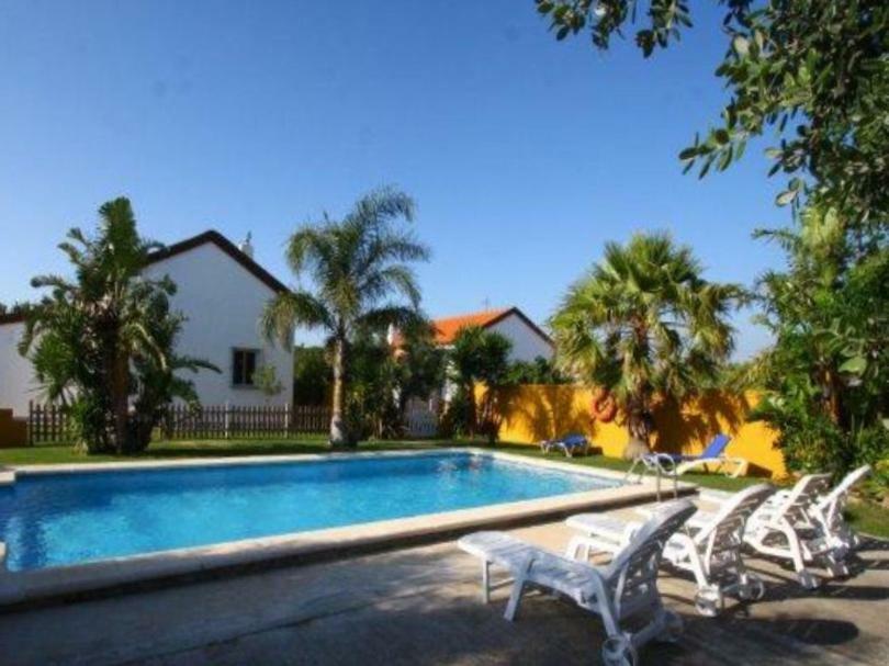 Chalet la Huerta con piscina chimenea y Wifi Conil De La Frontera Exterior foto