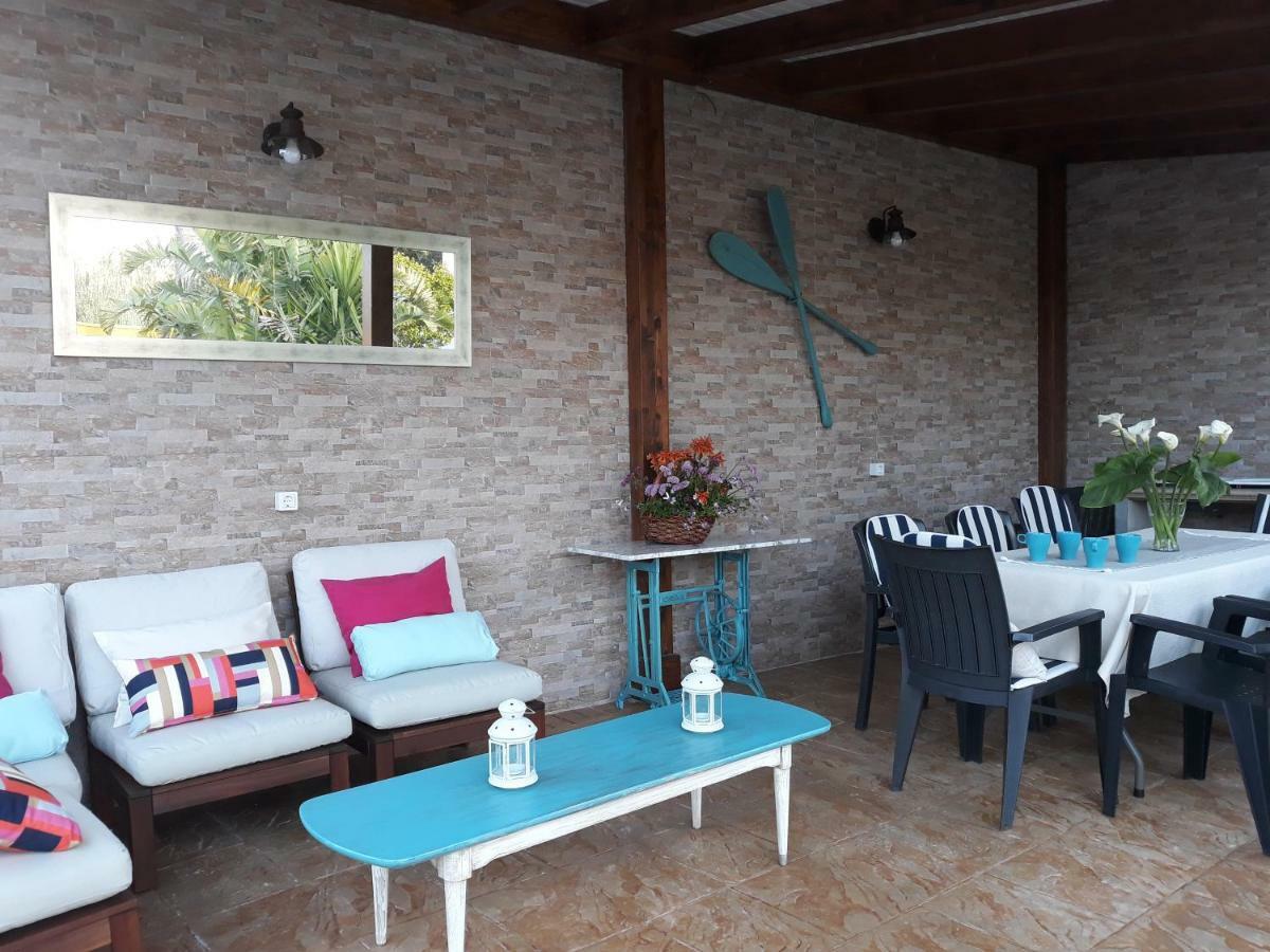 Chalet la Huerta con piscina chimenea y Wifi Conil De La Frontera Exterior foto